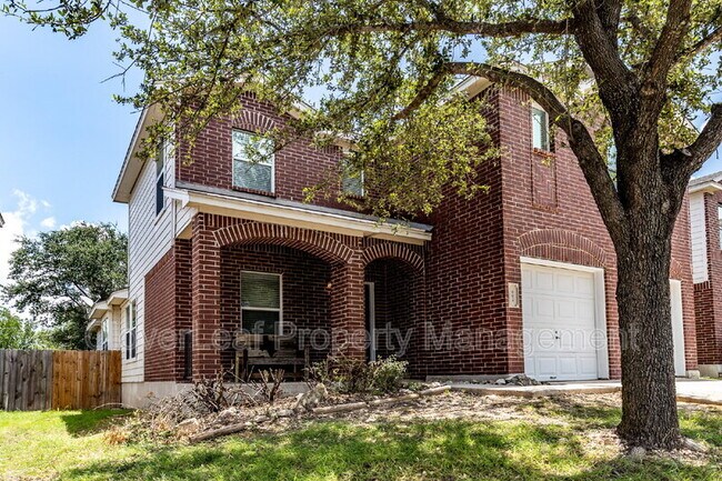 802 Amber Knoll in San Antonio, TX - Building Photo - Building Photo