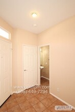 9459 Compass Point Dr S in San Diego, CA - Building Photo - Building Photo