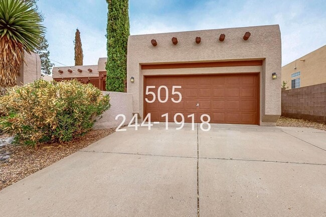 2820 Monument Dr NW in Albuquerque, NM - Building Photo - Building Photo