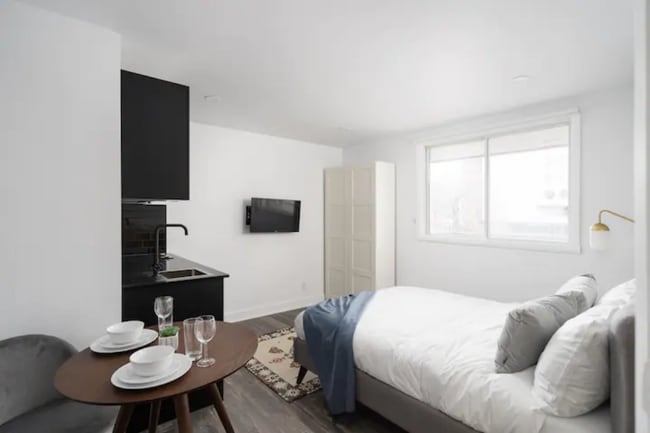 property at 2020 R. Saint-Denis
