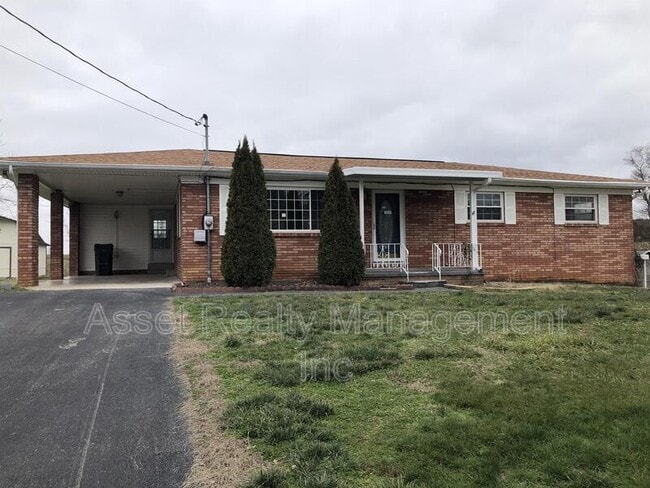 218 Britton Dr in Talbott, TN - Building Photo - Building Photo