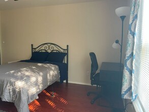 1700 Balsam Way in Round Rock, TX - Building Photo - Building Photo