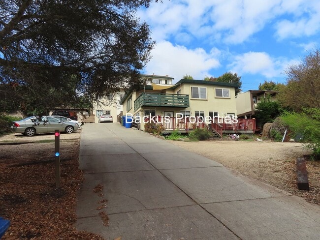 900 Major Sherman Ln