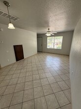 3318 N Detroit Ave in Russellville, AR - Foto de edificio - Building Photo