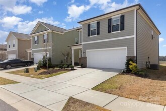 Room in House on Eastcott Ave in Unionville, NC - Building Photo - Building Photo