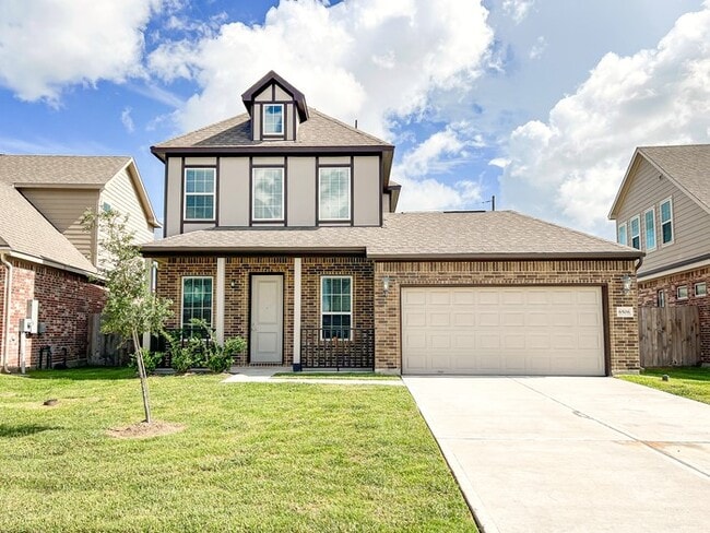 property at 3226 Cloud Crest Ln