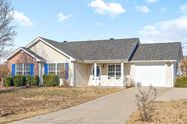 1265 Silver Star Dr in Clarksville, TN - Building Photo - Building Photo