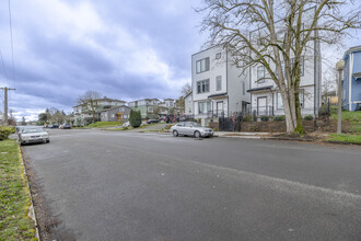 1618 S G St in Tacoma, WA - Building Photo - Building Photo