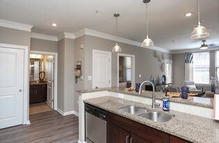 Reserve at LaVista Walk in Atlanta, GA - Building Photo