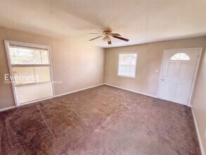 208 Von Dale Dr in Birmingham, AL - Building Photo - Building Photo