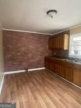 211 Poplar St in East Dublin, GA - Building Photo - Building Photo