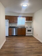 114 Wildwood Dr in Parkersburg, WV - Building Photo - Building Photo