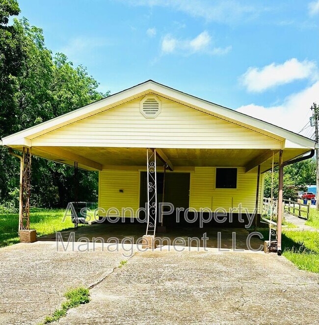 7835 Rosemary Cir in Chattanooga, TN - Building Photo - Building Photo