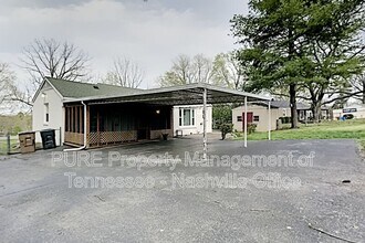 537 Whispering Hills Dr in Nashville, TN - Building Photo - Building Photo