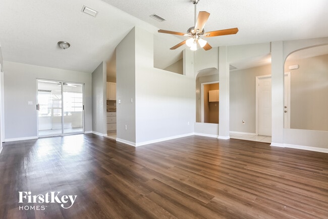 1138 Presque Isle Dr in Port Charlotte, FL - Building Photo - Building Photo