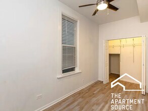 2649 N Wayne Ave, Unit 1F in Chicago, IL - Building Photo - Building Photo