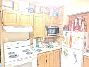 45885 Henley Ave in Chilliwack, BC - Building Photo - Building Photo