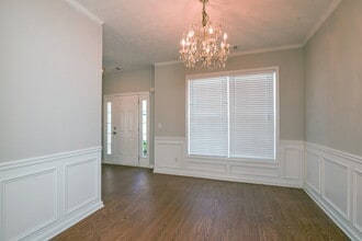 425 Clairidge Ln SW in Lawrenceville, GA - Building Photo - Building Photo