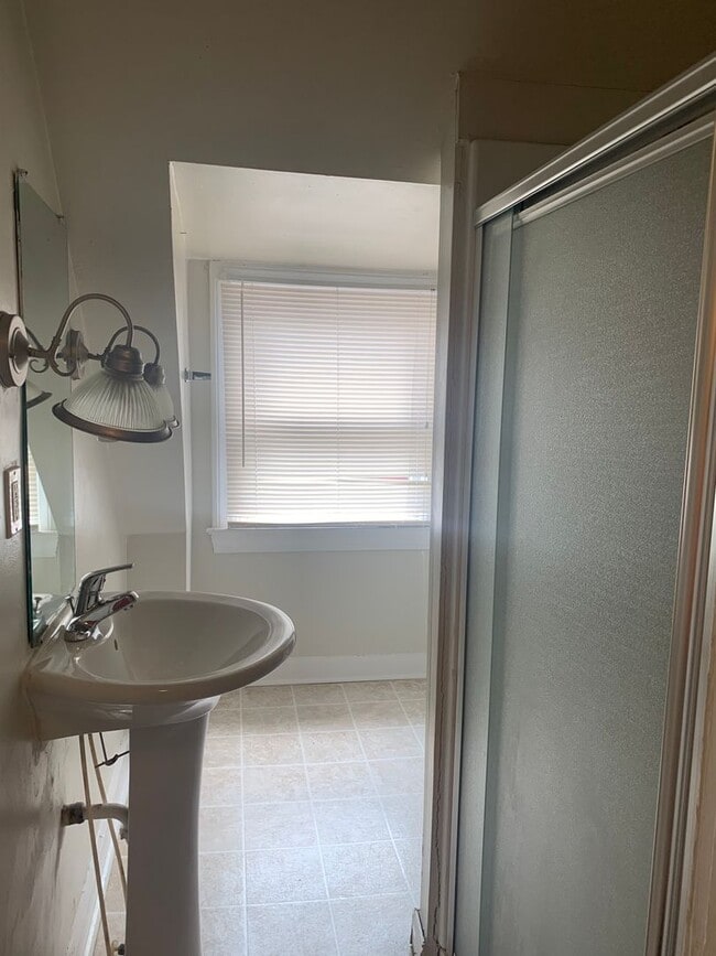 property at 424 E Maxwell St