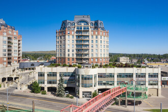 1718-1726 14 Av NW in Calgary, AB - Building Photo - Building Photo