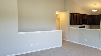 4348 Timber Ridge Ct in Joliet, IL - Building Photo - Building Photo