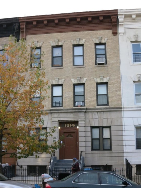 1314 Sterling Pl in Brooklyn, NY - Building Photo