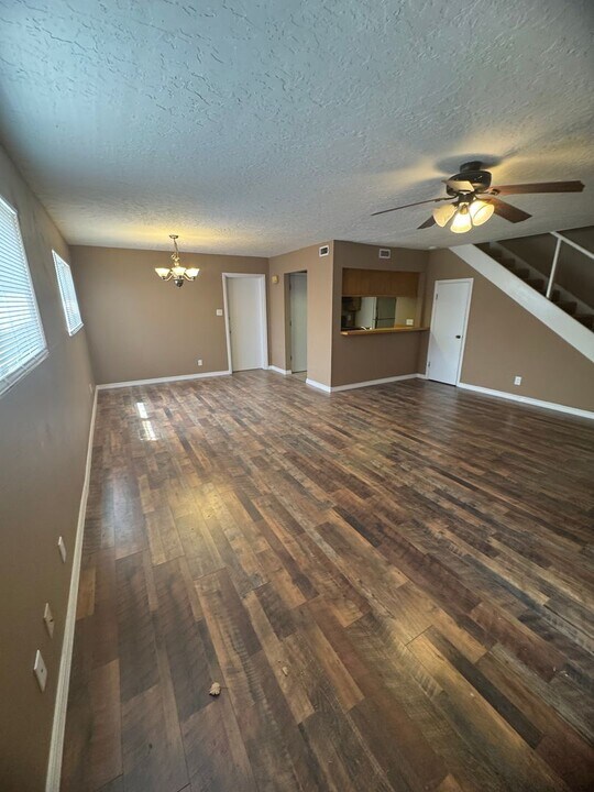 1017 Laurelwood Dr in Clovis, NM - Building Photo