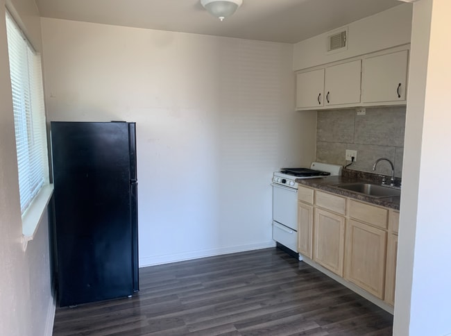 2530 Telegraph Rd, Unit 2530-F