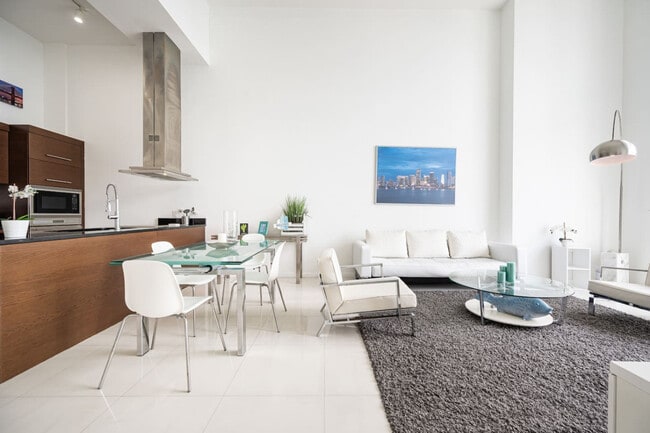 485 Brickell Ave, Unit SI ID1520365P in Miami, FL - Building Photo - Building Photo