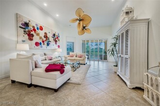 12237 Toscana Way in Bonita Springs, FL - Building Photo - Building Photo
