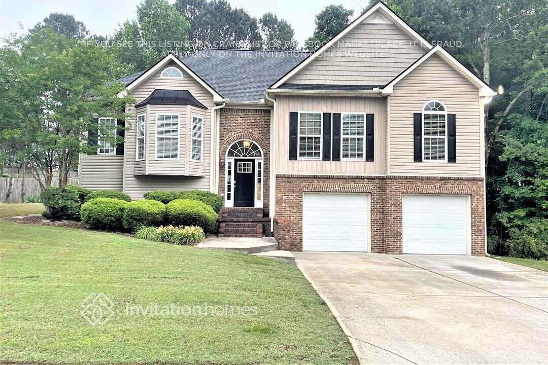 367 Moriah Ln in Dallas, GA - Building Photo