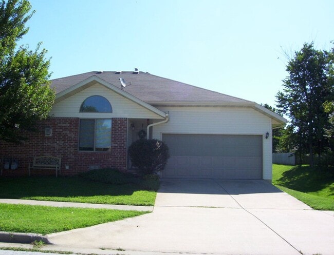 property at 3396 W Montclair St