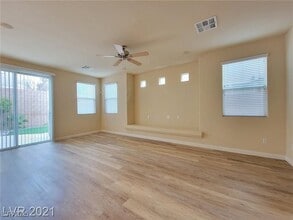 9132 Spumante Ave in Las Vegas, NV - Building Photo - Building Photo