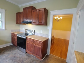 2078 E 5th Ave in Knoxville, TN - Building Photo - Building Photo