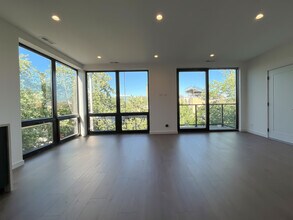 3710 N Kenmore Ave in Chicago, IL - Building Photo - Building Photo