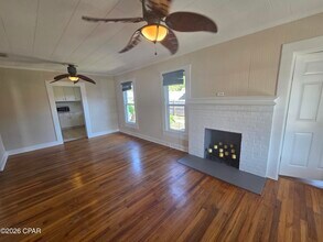 1525 Oak Ave in Panama City, FL - Building Photo - Building Photo