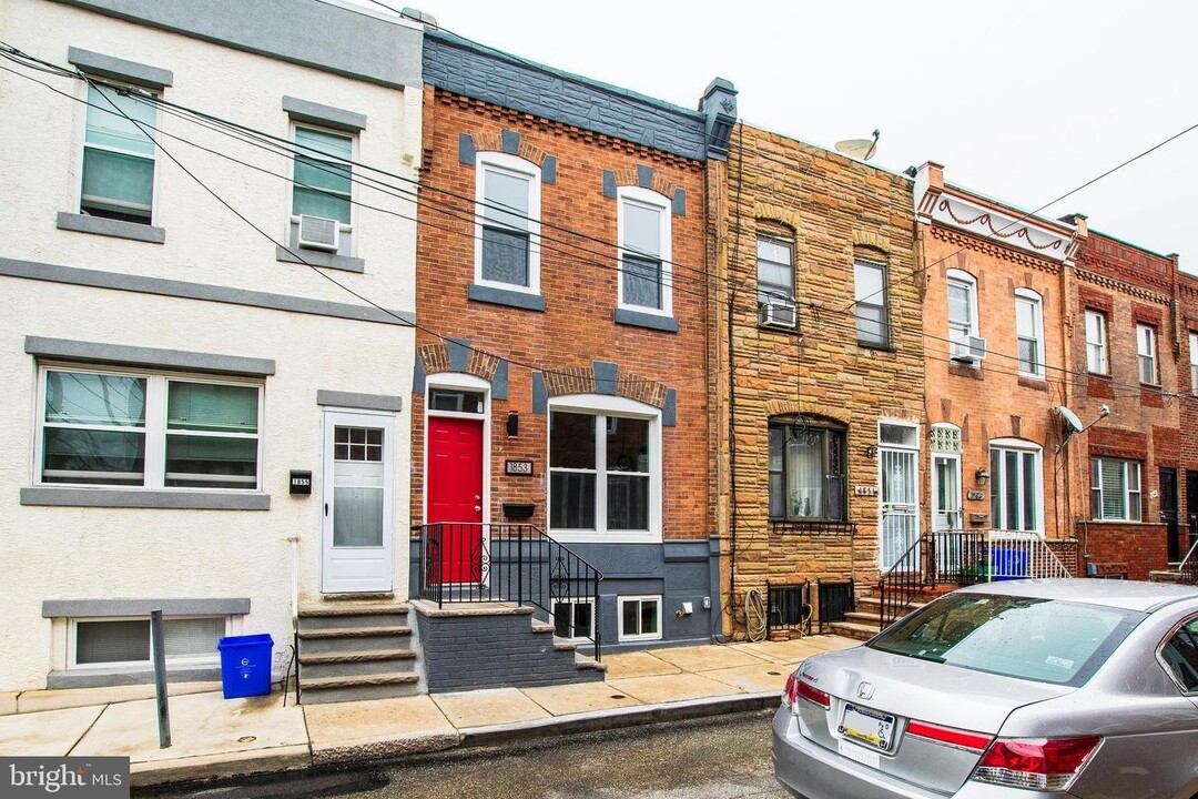 1853 Daly St in Philadelphia, PA - Building Photo