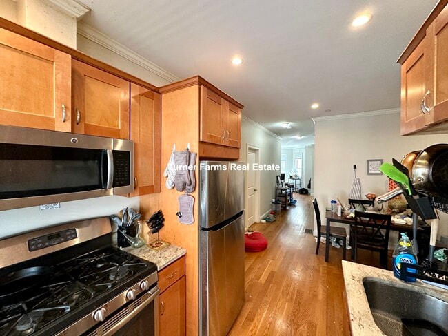 10 Marney St, Unit 1 Marney unit 1