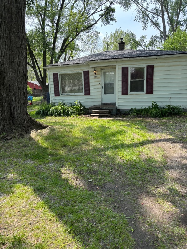 property at 19383 Inkster Rd
