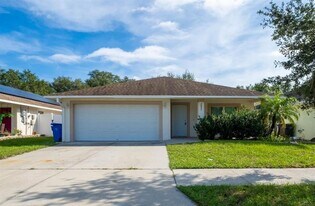 2025 Peaceful Palm St in Ruskin, FL - Building Photo