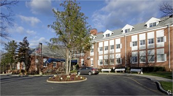 Atria East Northport Apartments