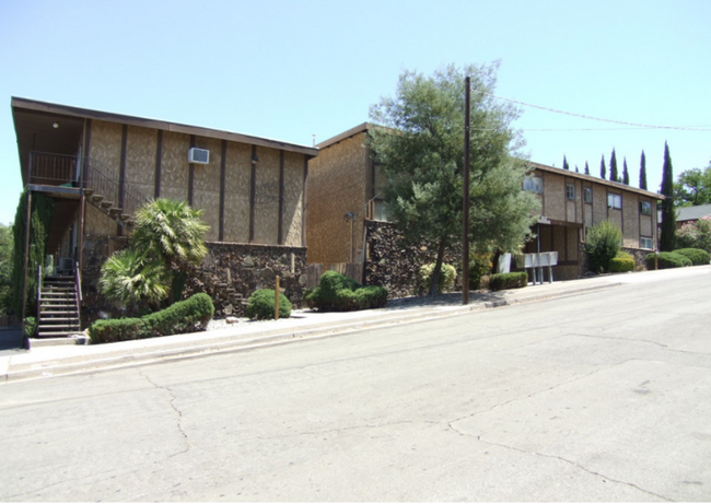 property at 1565 Olive Ave
