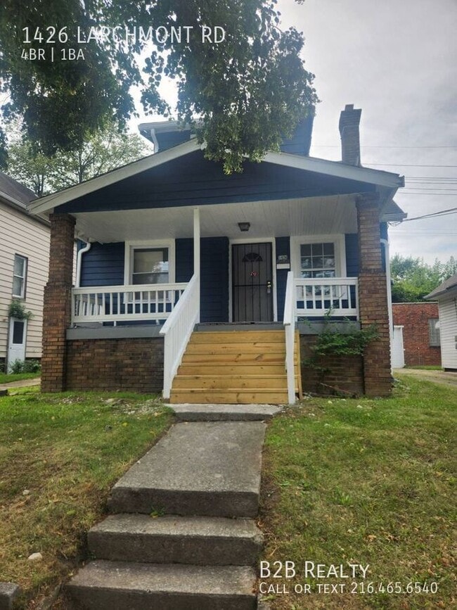 property at 1426 Larchmont Rd