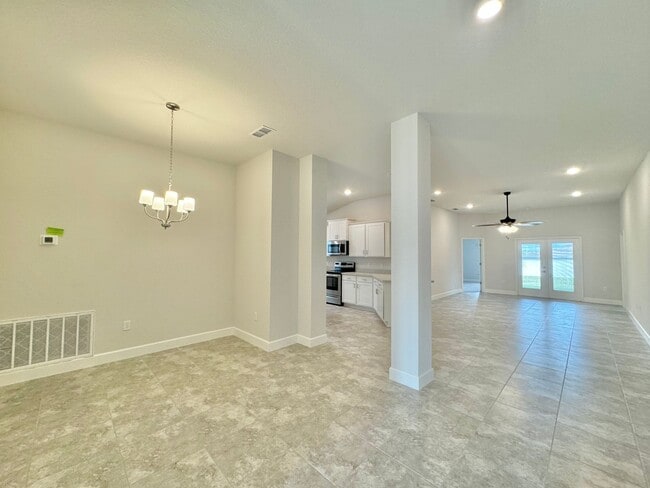 1180 Citrus Landings Blvd in Davenport, FL - Building Photo - Building Photo