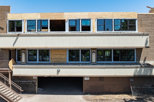 Avenue 320 in Santa Rosa, CA - Building Photo - Building Photo