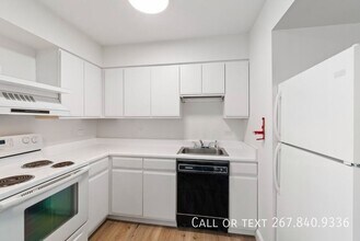 100 College Park Dr in Altoona, PA - Building Photo - Building Photo