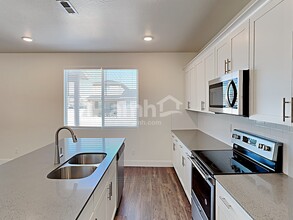 2702 W 3400 S in Syracuse, UT - Building Photo - Building Photo