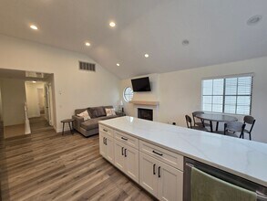 1860 Missouri St in San Diego, CA - Building Photo - Building Photo