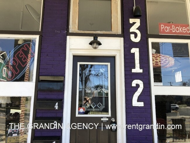 312 13th St SW in Roanoke, VA - Foto de edificio - Building Photo