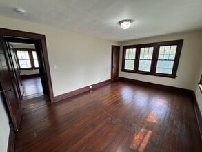 1037 29th St in Moline, IL - Building Photo - Building Photo